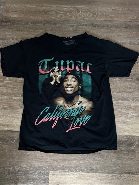 Other - Tupac "California Love" Graphic Tee - Black